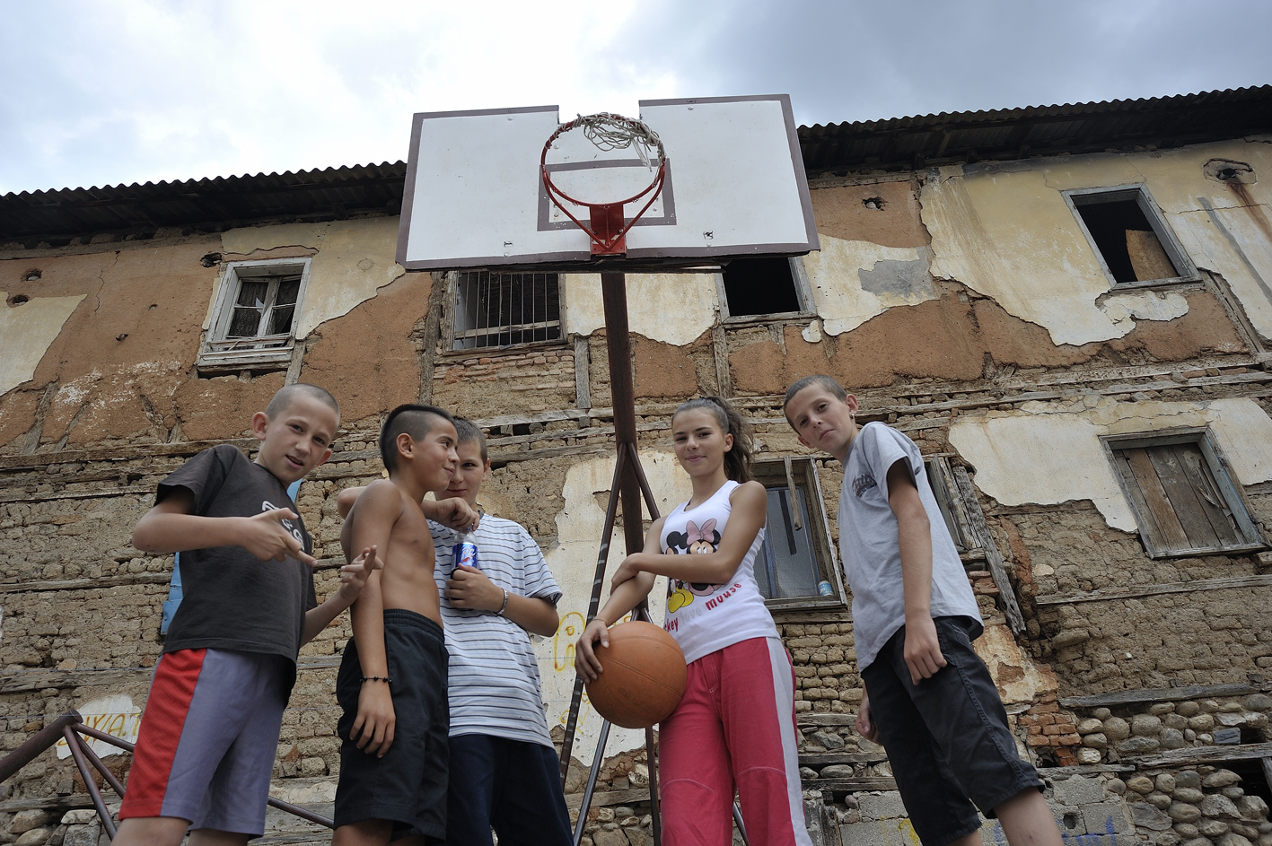 Kids in Kosovo. © Tobias Strahl